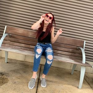 Meet your Posher, Alyssa